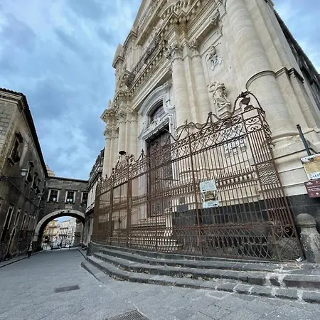 Ciraulo Centro Storico Catánia